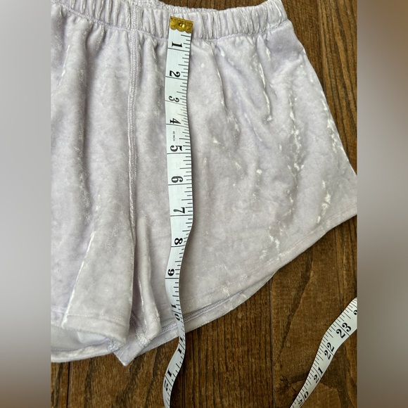 EUC Ivivia Girl’s Light Purple Shorts Sz 12 - Picture 3 of 7